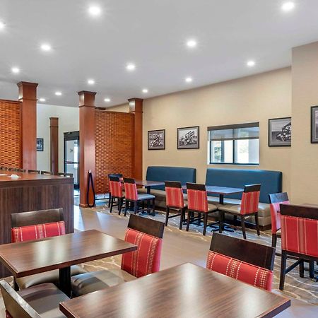 Comfort Suites West Indianapolis - Brownsburg Extérieur photo